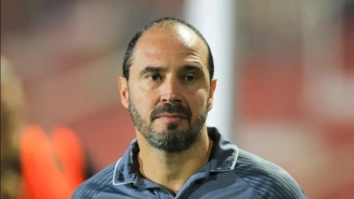 Avaí contrata Allan Aal para tentar sair do Z4 da Série B