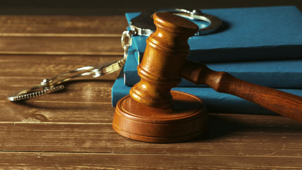 Mulher é absolvida por legítima defesa em julgamento na 1ª Vara Criminal de Caxias do Sul