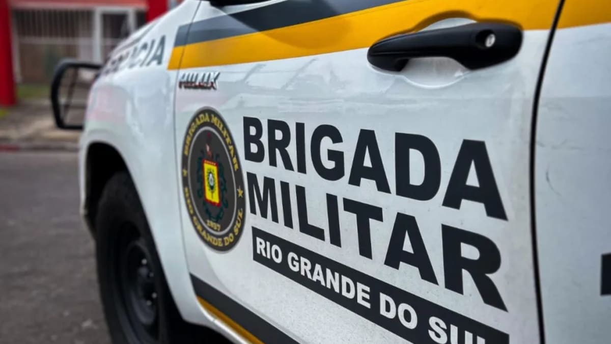 Homem é preso com 131 gramas de cocaína e materiais relacionados ao tráfico