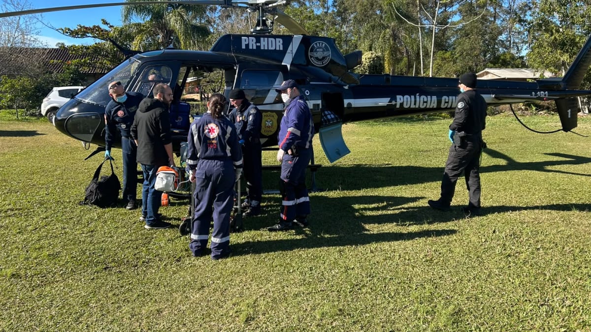 Mulher sofre parada cardíaca por engasgo em Imbituba, SC