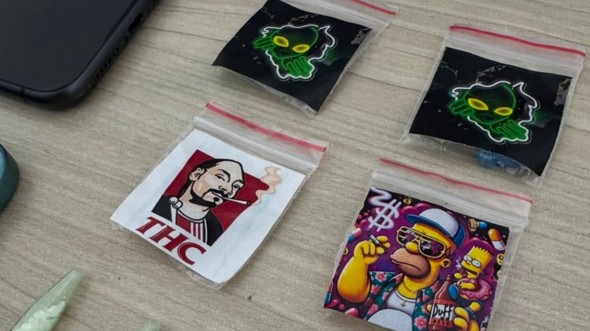 Polícia prende dupla por tráfico de drogas em abordagem no Centro de Bento Gonçalves