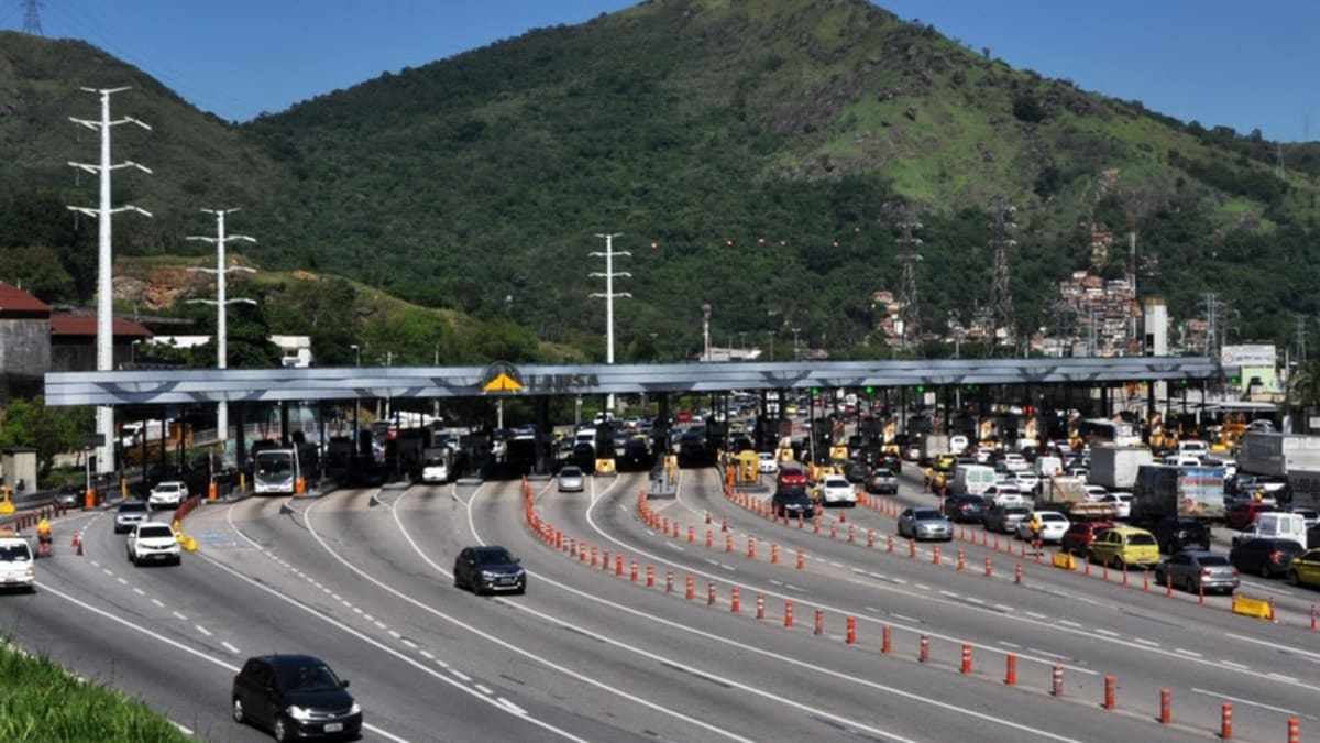 Acidentes com motos representam quase 70% dos registros na Linha Amarela