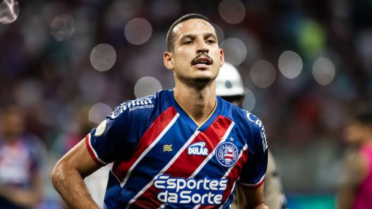Gabriel Xavier marca gol decisivo na vitória do Shenzhen na Super Liga Chinesa