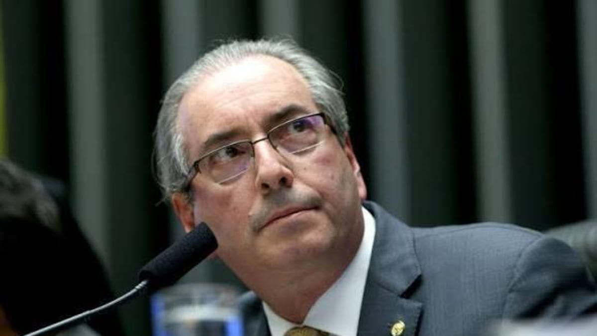 Polícia Federal investiga atuação de Eduardo Cunha na destinação de emendas para municípios mineiros
