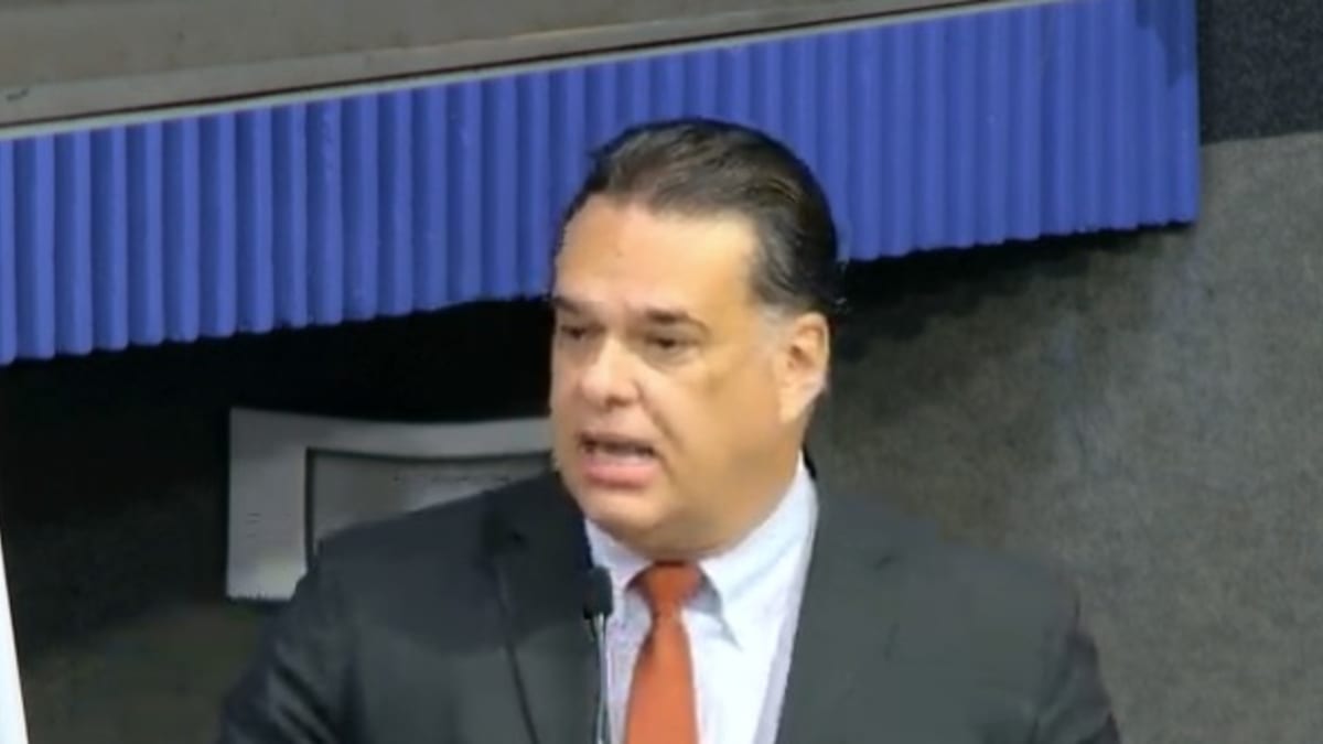 Monjardim critica briga pela presidência da Câmara e diz que vereadores abandonaram projetos da cidade