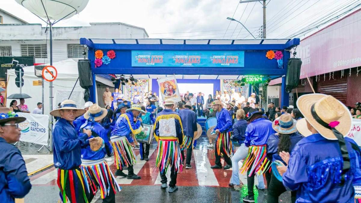 Encontro Estadual de Congadas reúne 20 ternos em Catalão para celebrar os 150 anos da tradição