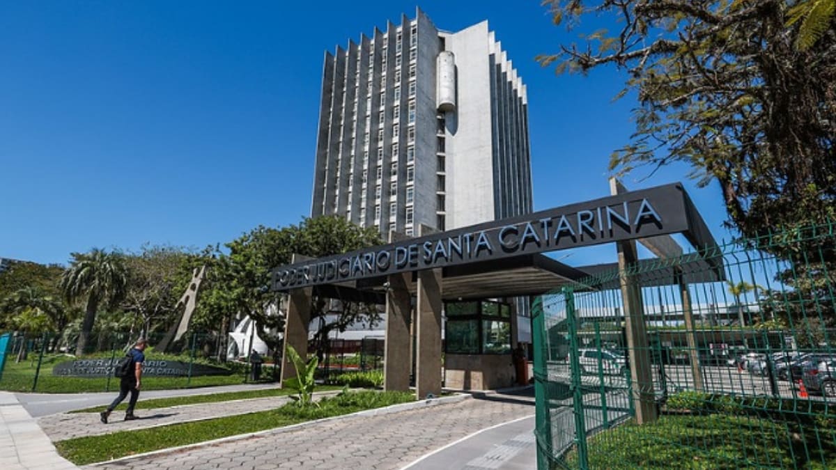 Homem é condenado por feminicídio em Bela Vista e terá que pagar indenização à filha da vítima