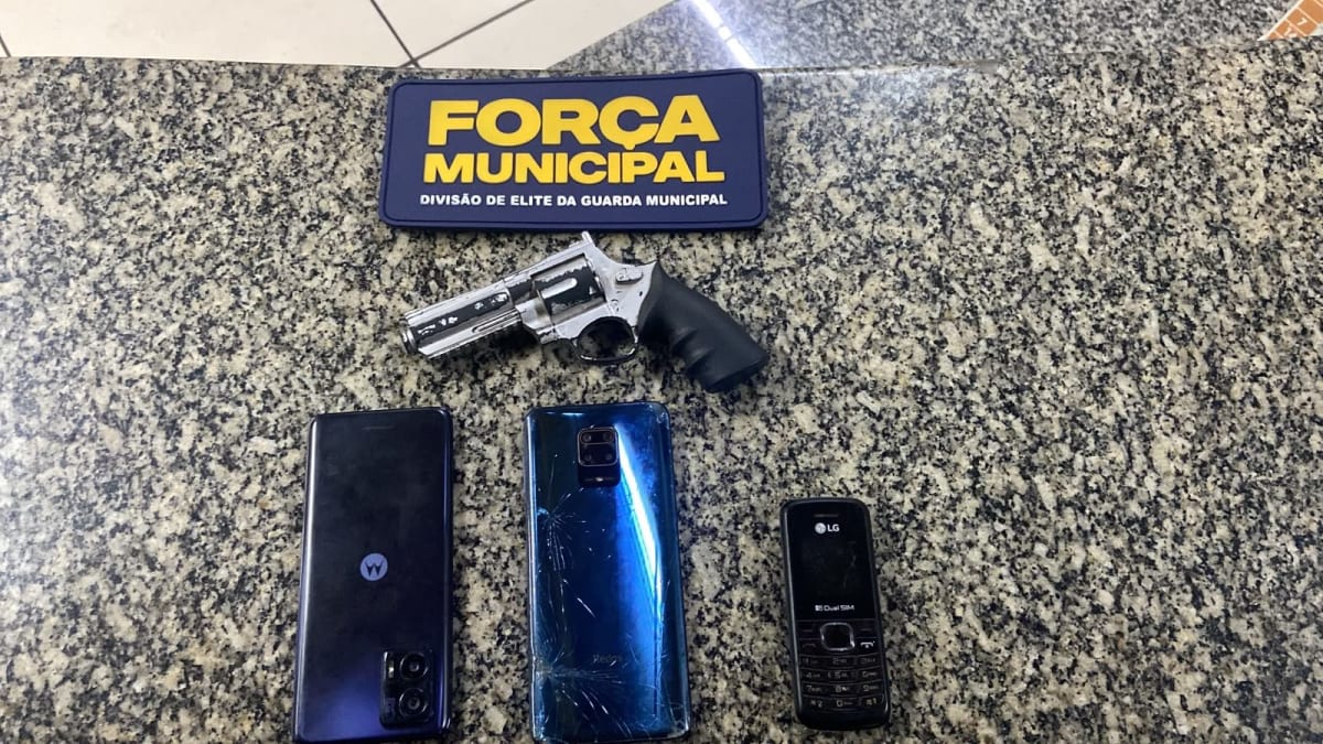 Homem é preso por tentativa de roubo na Avenida Presidente Vargas, no Centro do Rio