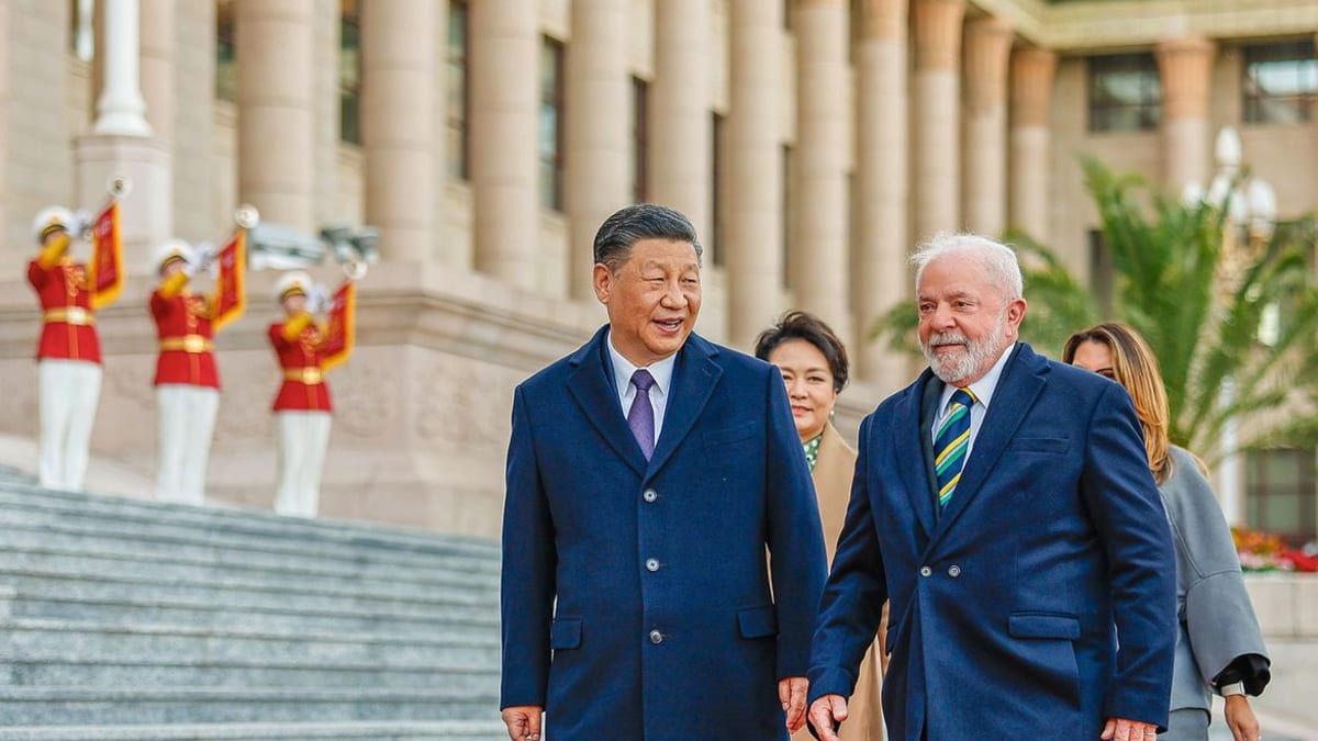 Líderes do Brasil e China discutem acordo comercial e cooperação estratégica
