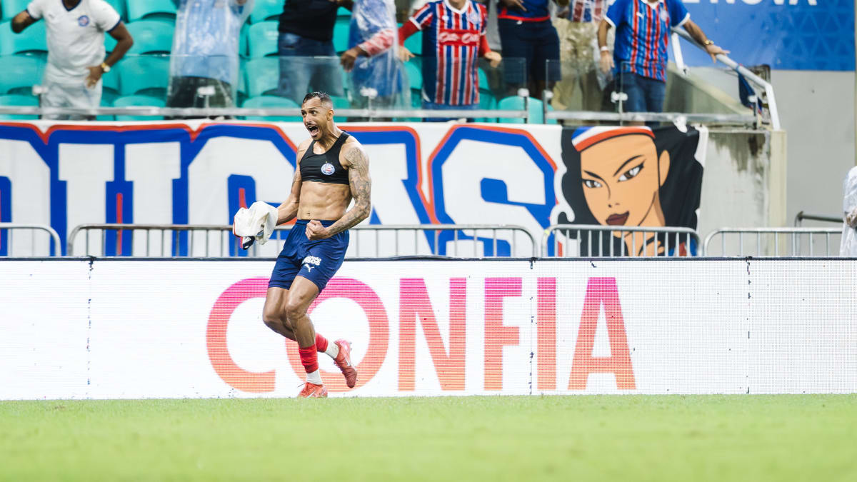 David Duarte se torna zagueiro mais goleador do Brasileirão após gol contra o Corinthians