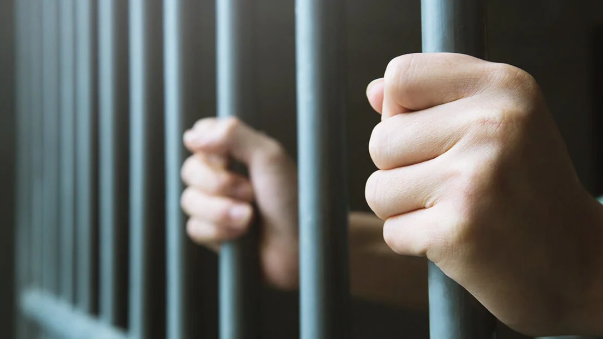Homem é preso em flagrante por abuso de criança em Araranguá