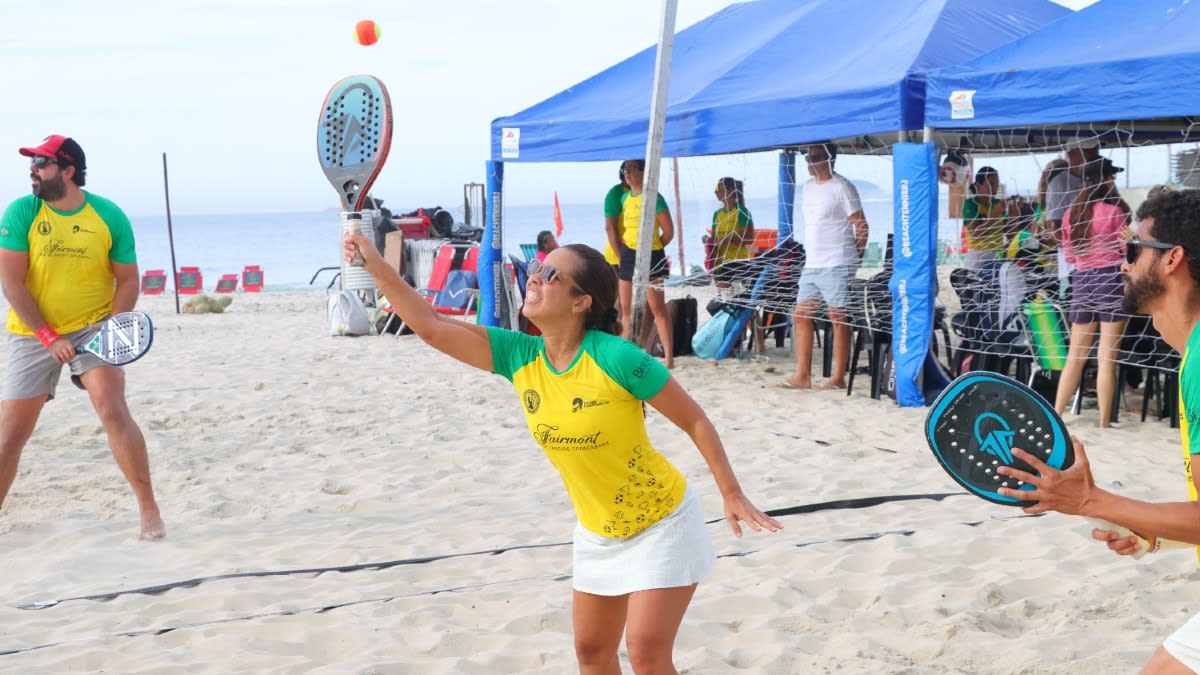 Praia de Copacabana recebe etapa do Circuito Fairmont de Beach Tennis