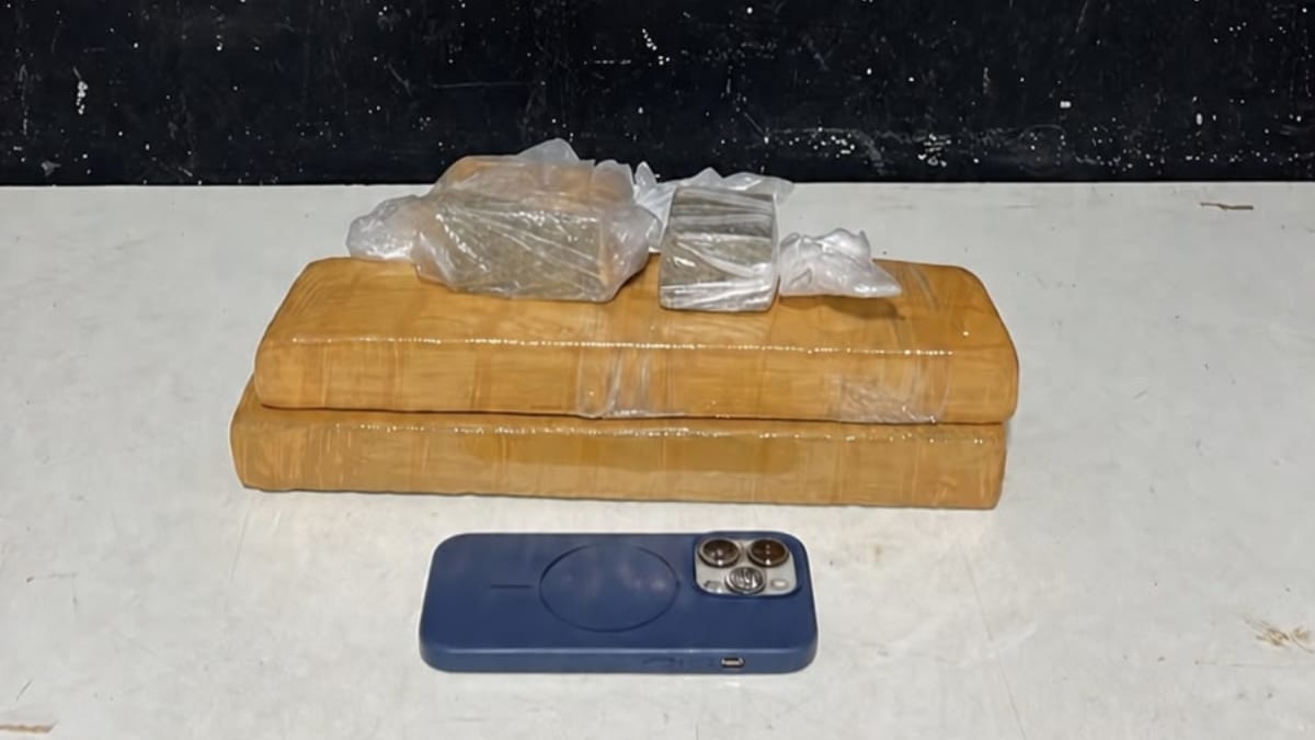 Homem é preso com mais de 2 quilos de droga após tentativa de fuga em Balneário Camboriú