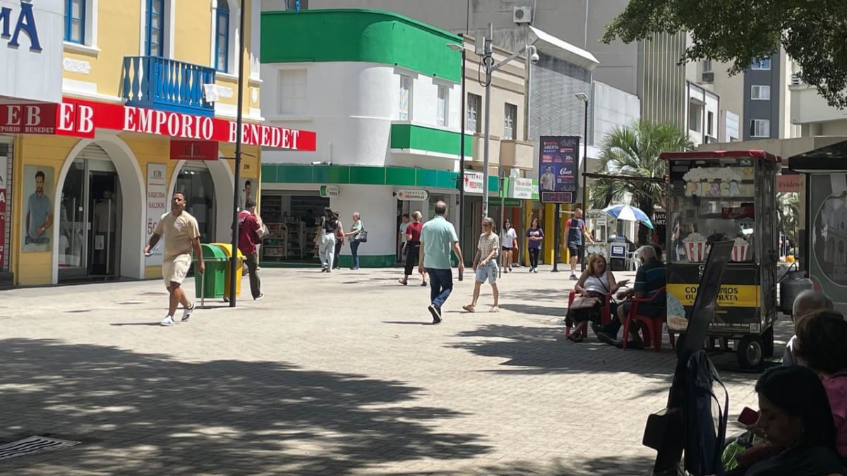 Comércio de Criciúma terá horário estendido e programação especial no Sábado Mais