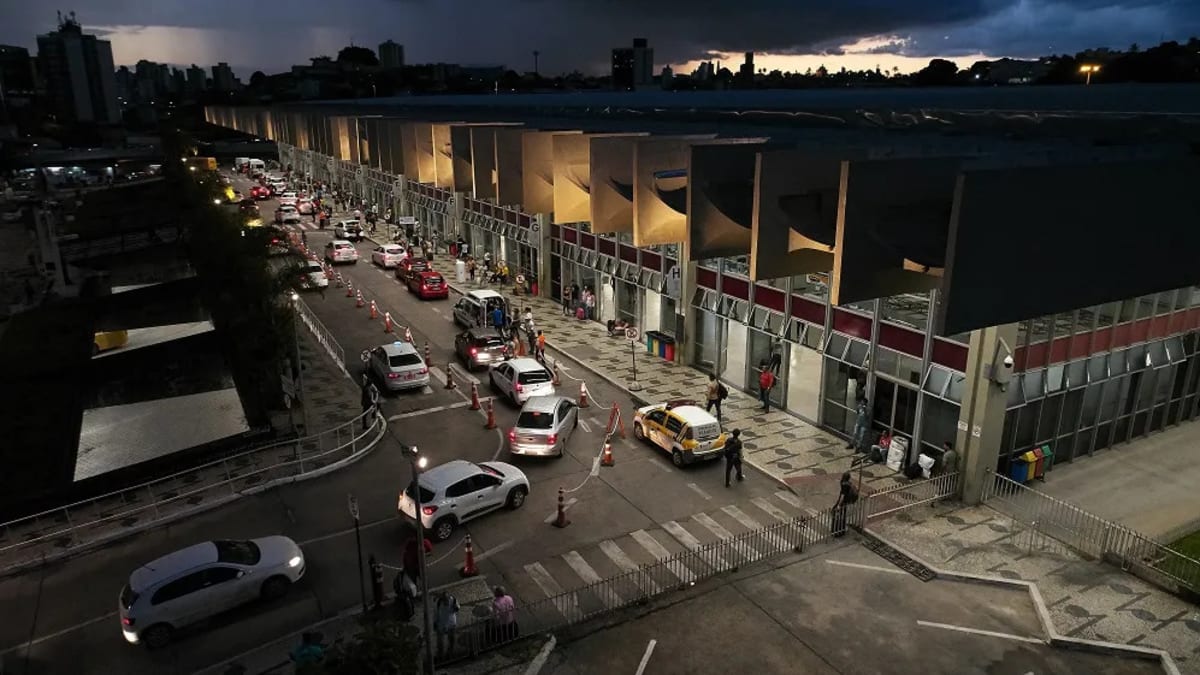 Homem é esfaqueado na cabeça durante assalto próximo à Rodoviária de Belo Horizonte; suspeito é preso