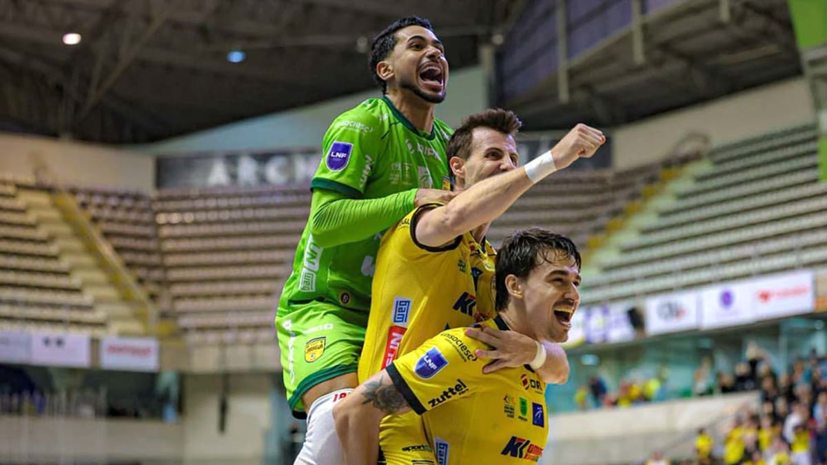 Jaraguá Futsal vence Atlântico em jogo emocionante pela LNF