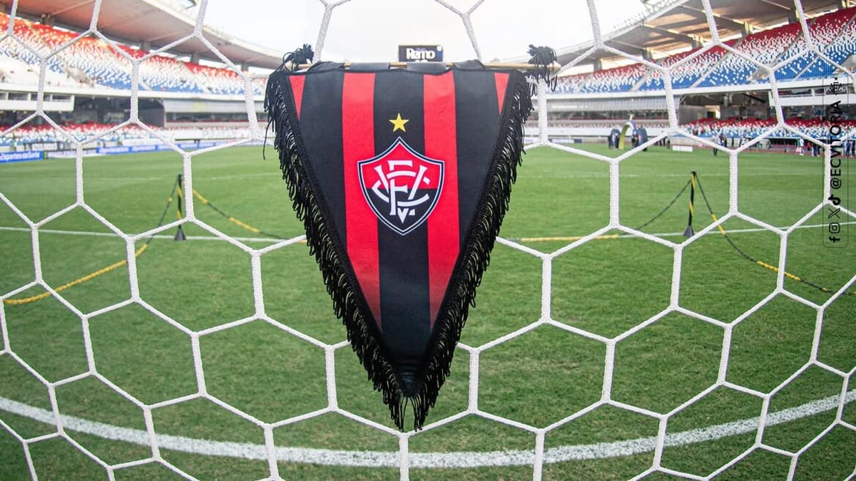 Atacante Osvaldo é relacionado para jogo do Vitória contra Palmeiras