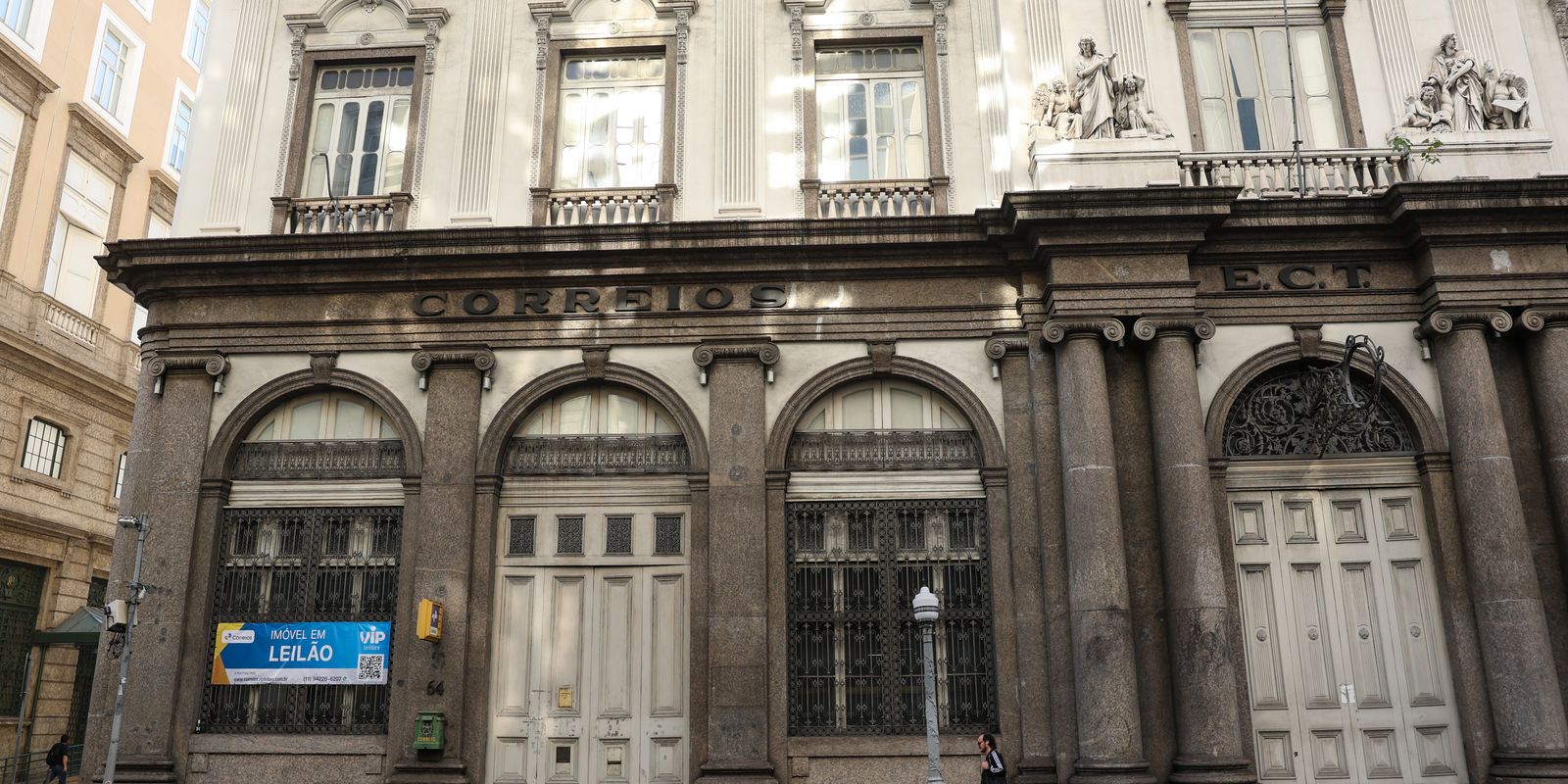 Leilão da antiga sede dos Correios no Rio de Janeiro