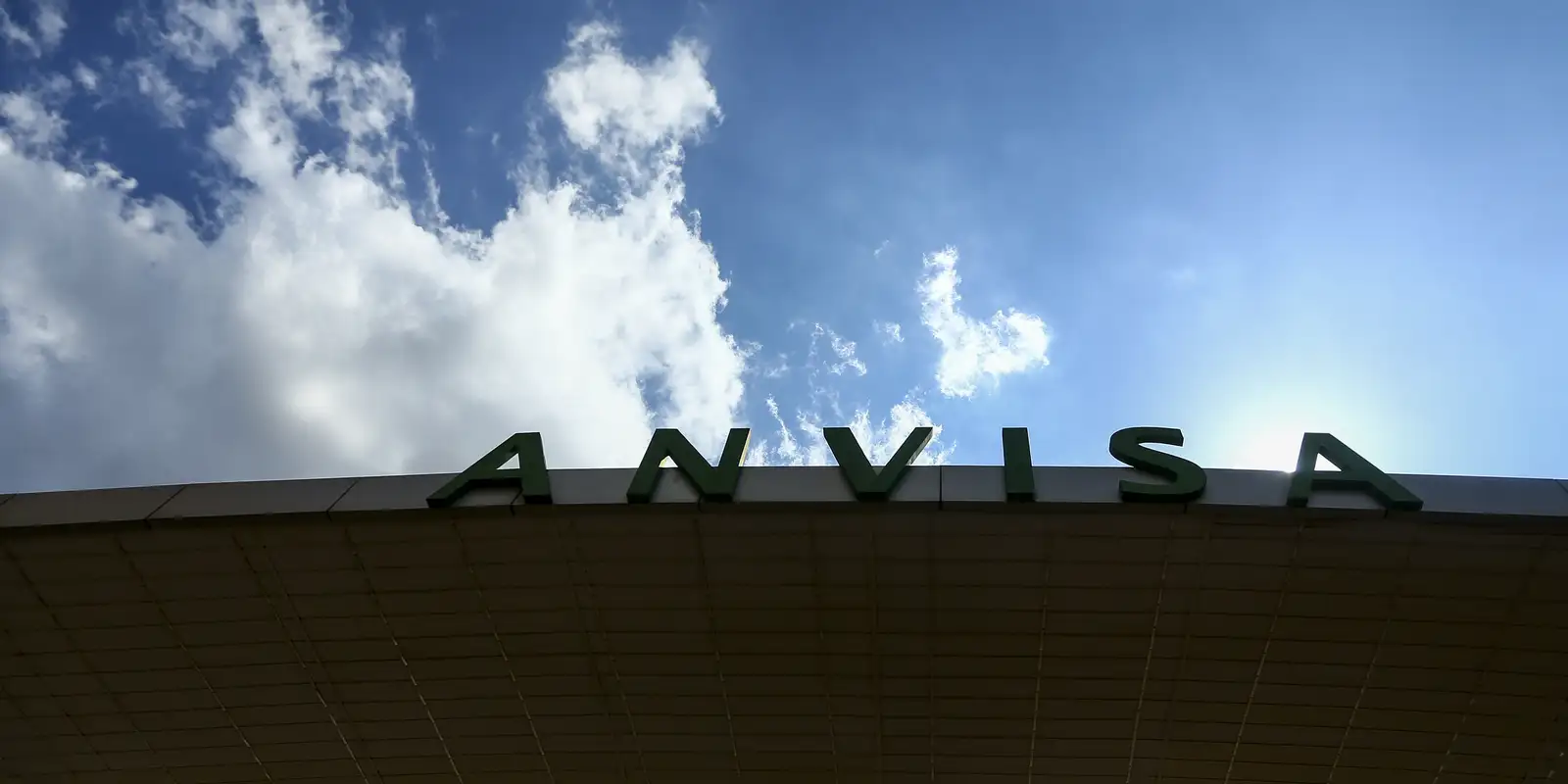 Anvisa apreende lote falsificado do medicamento Mounjaro