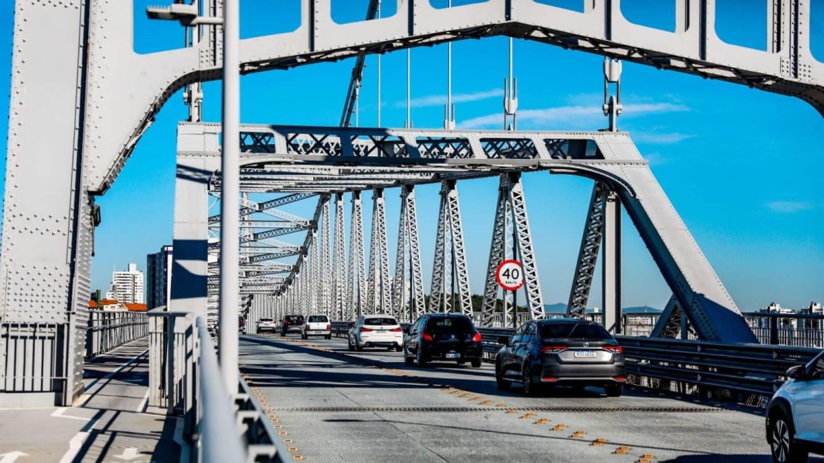 Ponte Hercílio Luz terá fechamento parcial para manutenção duas vezes por semana