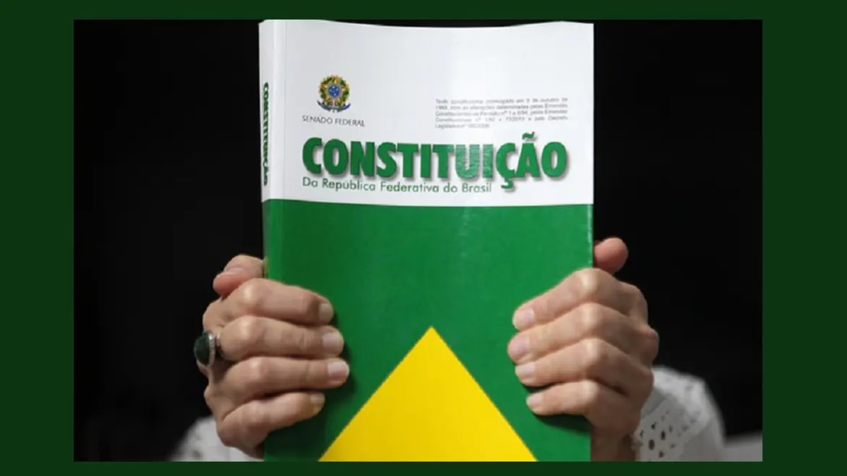 Lei torna obrigatória educação política e direitos da cidadania na educação básica