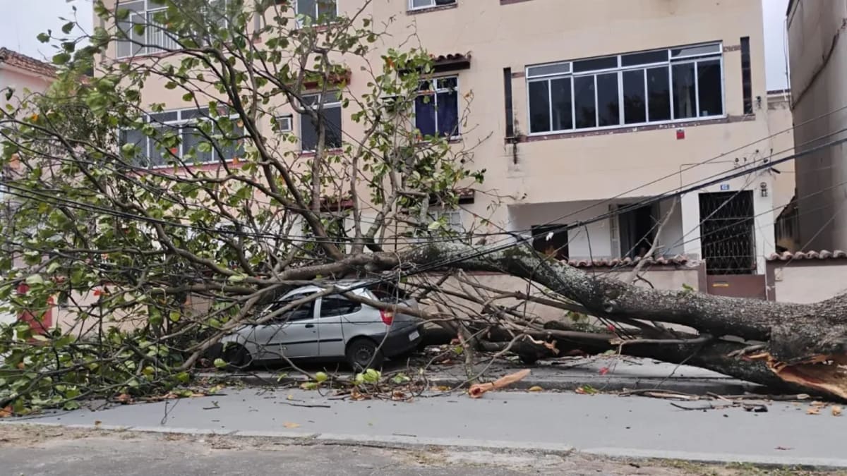 Falta de energia afeta mais de 300 mil imóveis no Rio de Janeiro após ventania