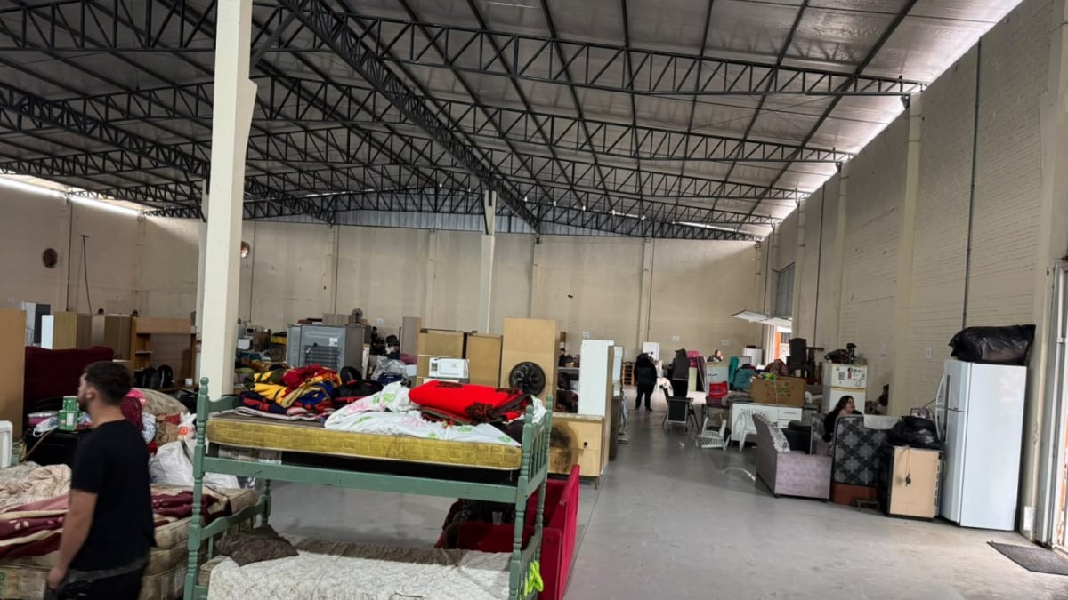 Mais de mil pessoas estão abrigadas após temporais que atingiram o Rio Grande do Sul