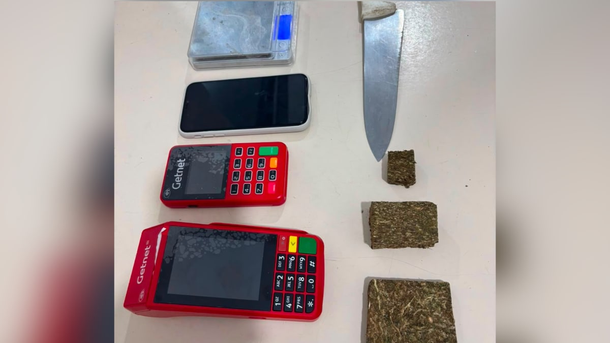 Suspeito é preso em Itapema com drogas fracionadas para venda em residência