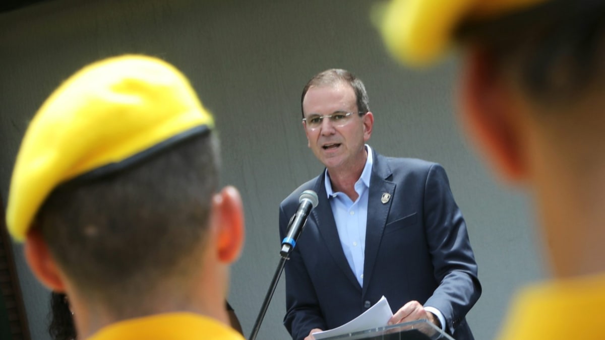 Eduardo Paes lidera disputa pelo governo do Rio com 48,6% das intenções de voto