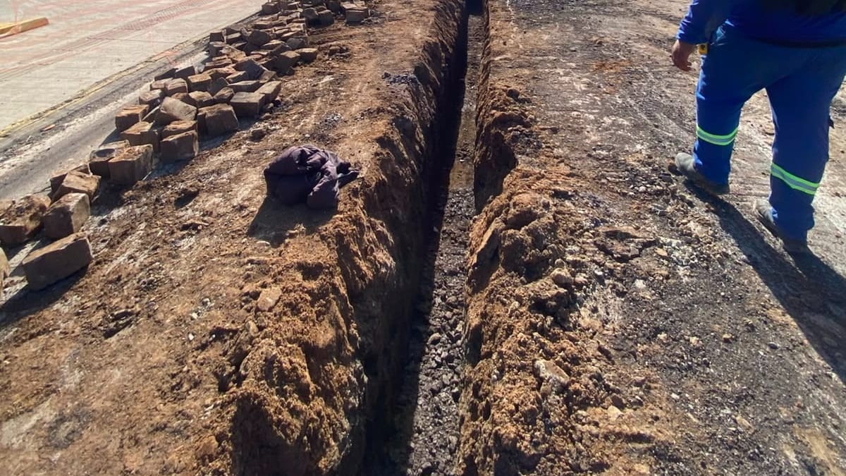 Obras de esgoto na Rua Florianópolis, em Bento Gonçalves, serão retomadas com alterações no trânsito
