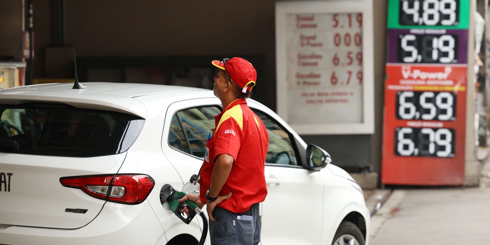Aumento da mistura de etanol na gasolina gera polêmica