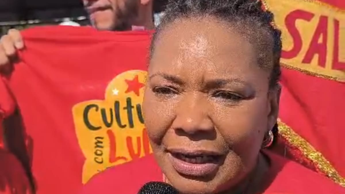 Ministra da Cultura destaca papel central da cultura em políticas públicas durante convenção em Salvador