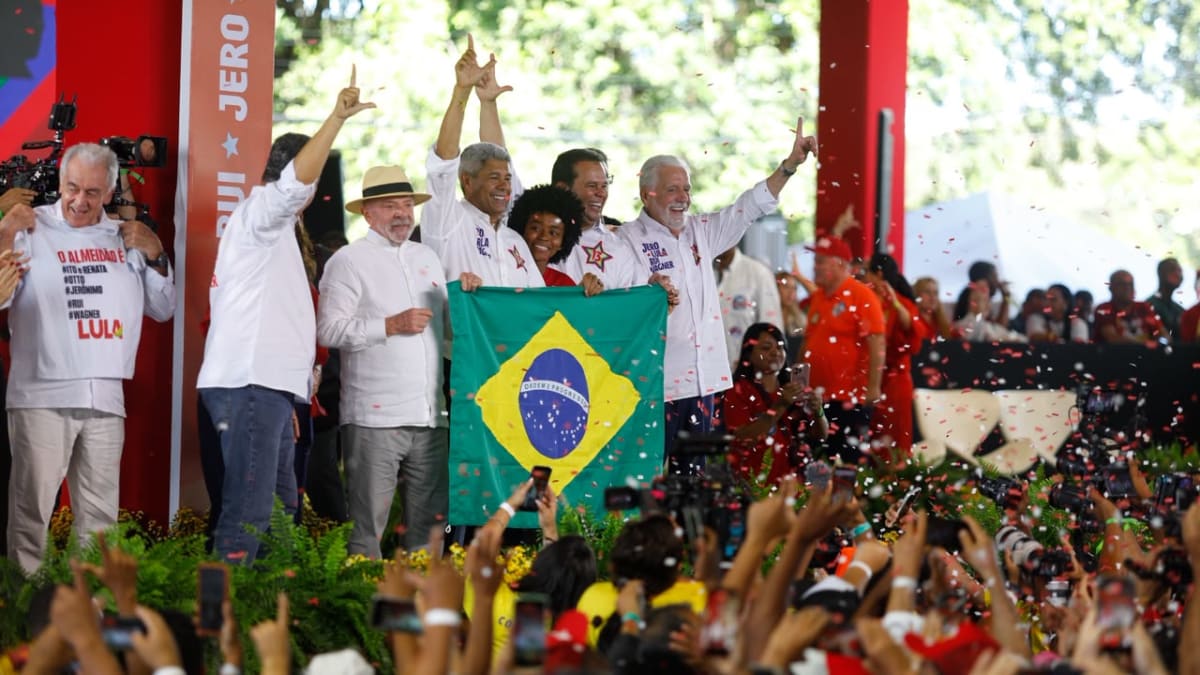Jerônimo Rodrigues confirma candidatura ao governo da Bahia em convenção da Federação Brasil da Esperança