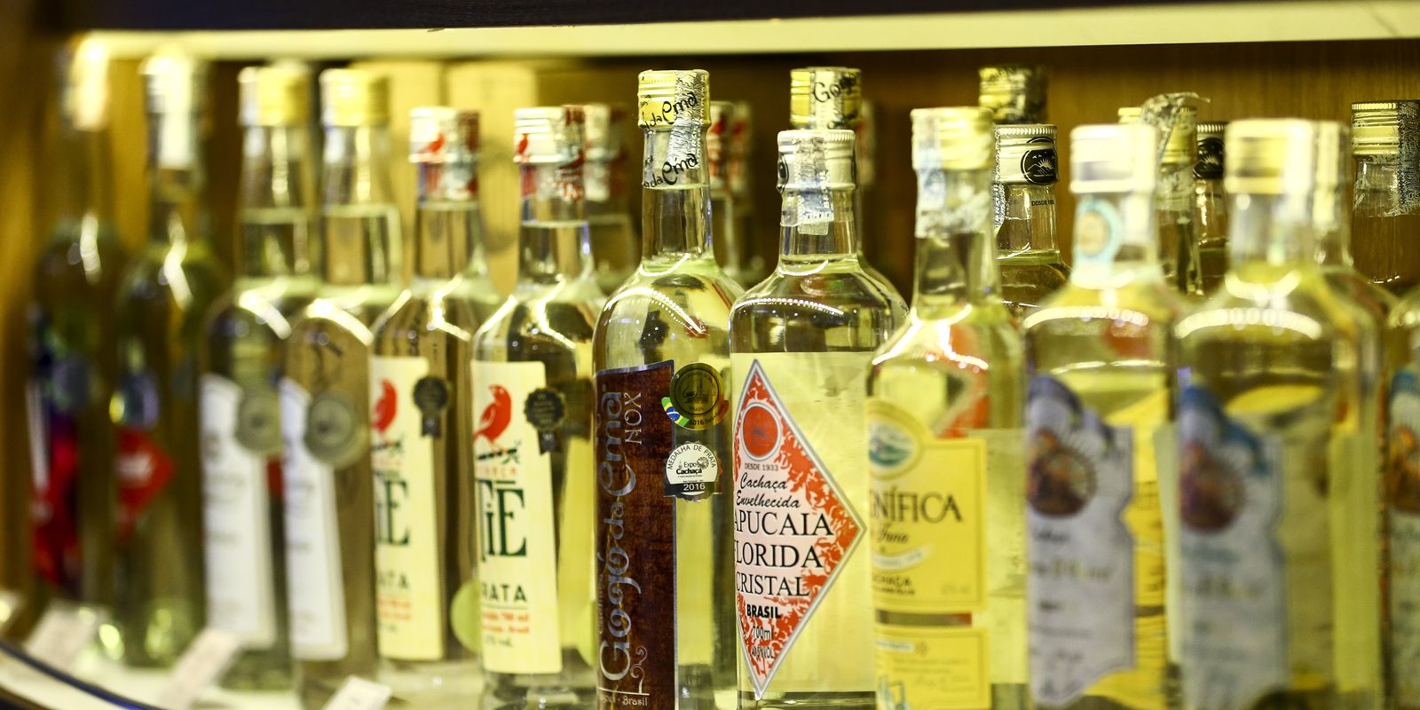 Brasil registra crescimento recorde na cadeia produtiva de cachaça