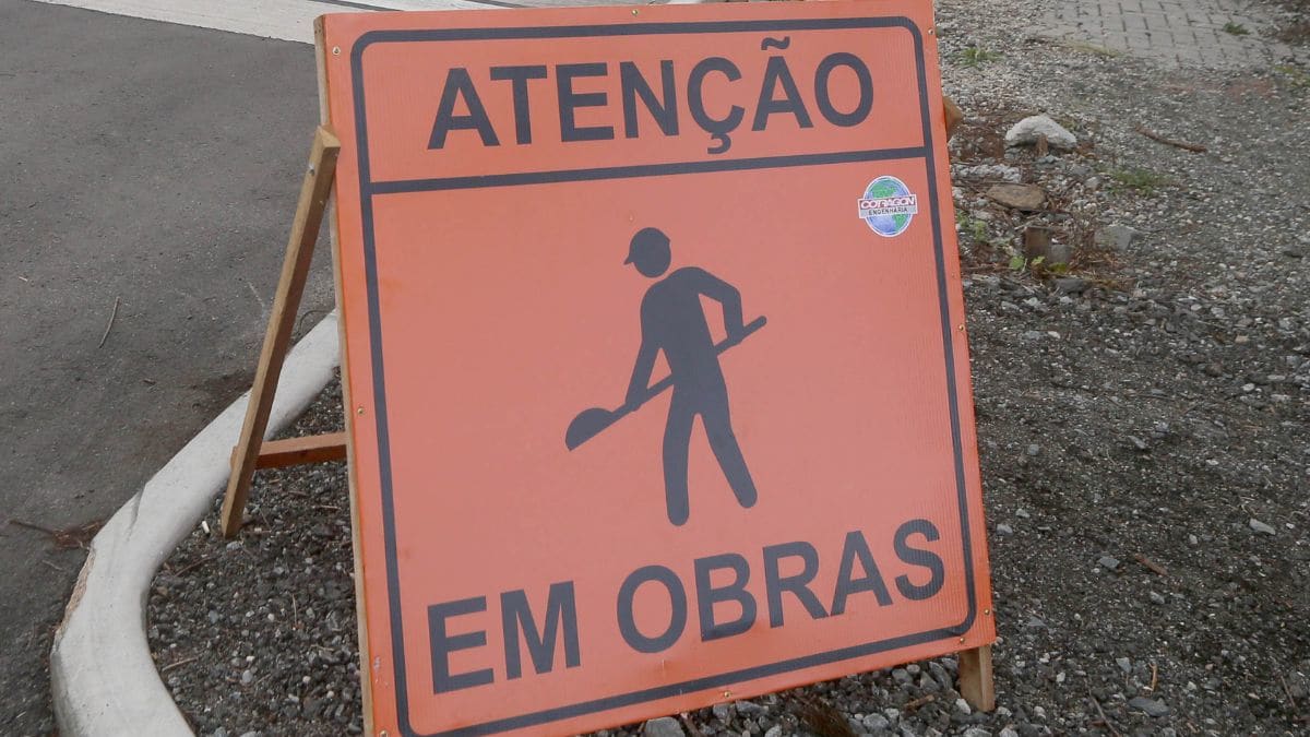Rua Deputado Waldemiro Pedroso será interditada para obras no Capão Raso a partir de segunda - feira