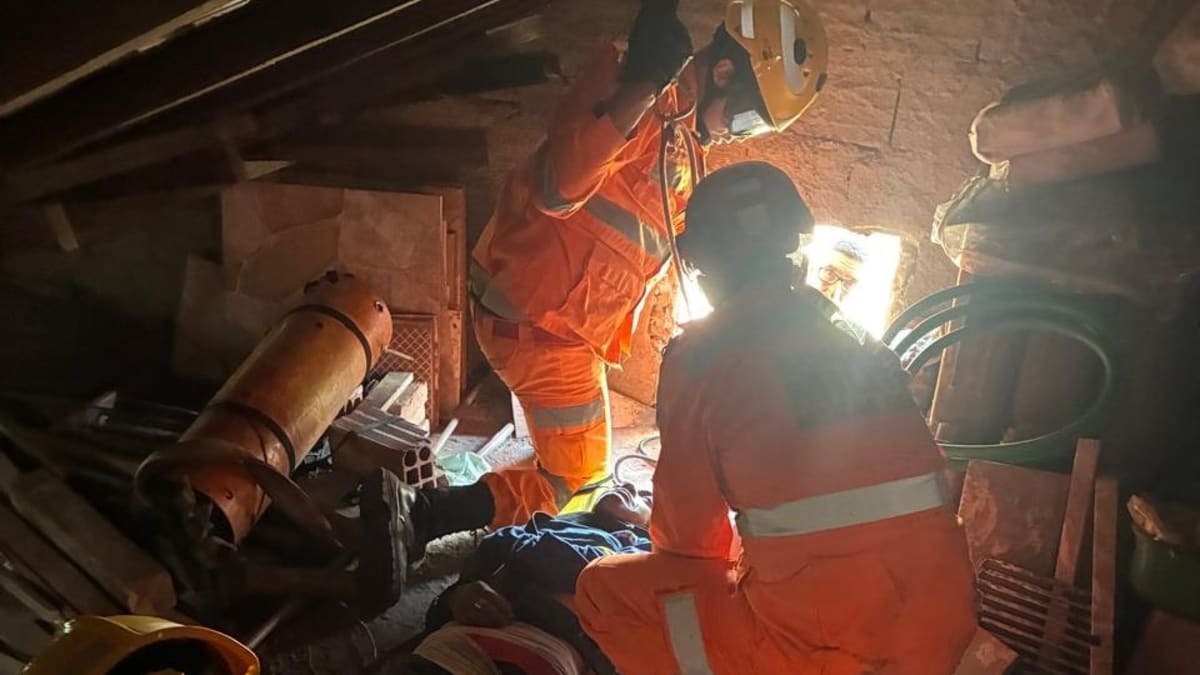 Explosão em caixa d'água fere dois trabalhadores durante serviço de impermeabilização em Sete Lagoas