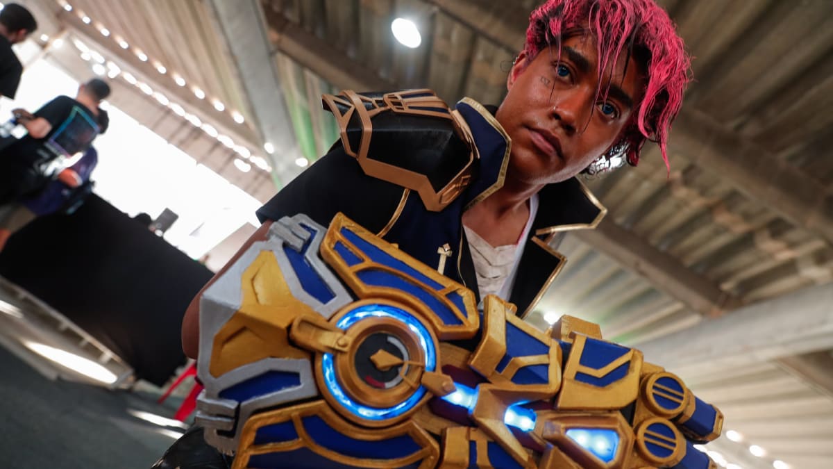 Cosplayers em Salvador enfrentam desafios para transformar personagens em realidade