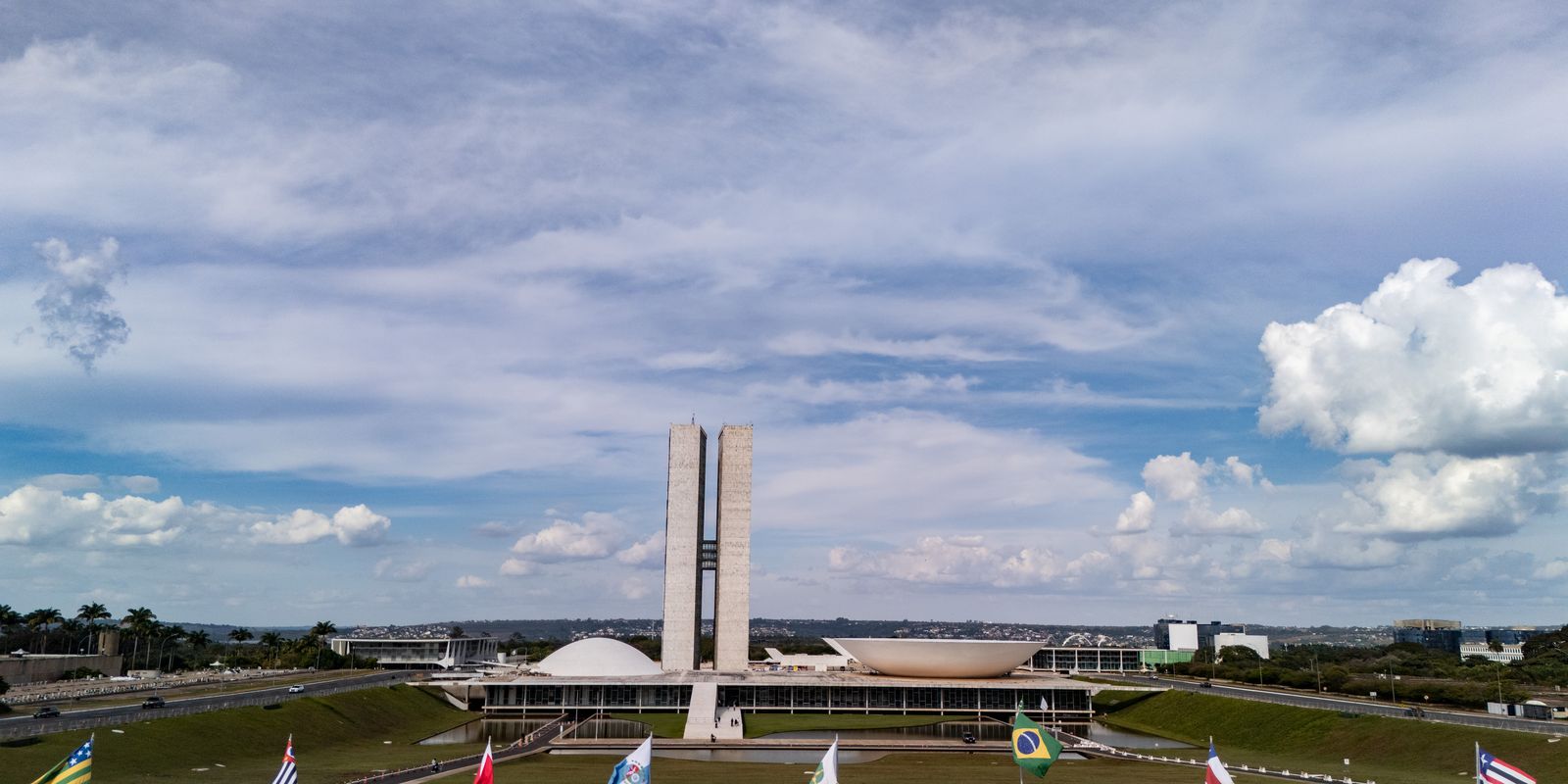 Congresso retoma trabalhos com agenda limitada até eleições
