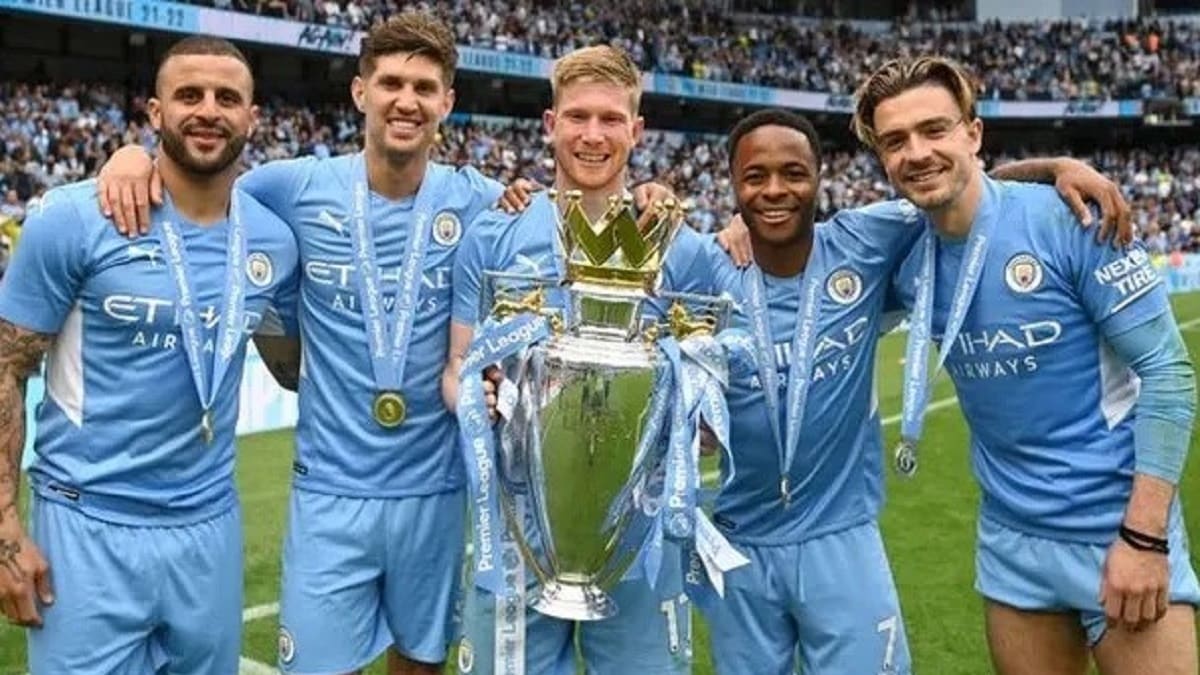 Negociação com Raheem Sterling é improvável devido ao alto salário no Feyenoord
