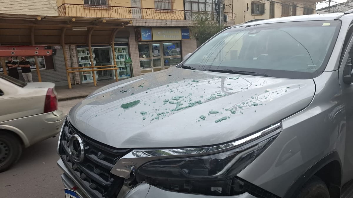 Acidente na Rua Moreira César mobiliza Samu e Brigada Militar e causa lentidão no trânsito