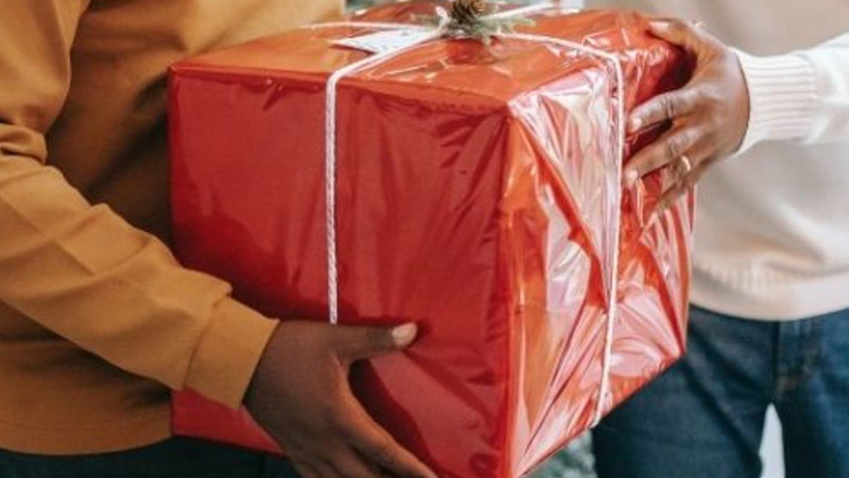 Pesquisa aponta variações de até 117% nos preços de presentes para o Dia dos Pais em lojas virtuais