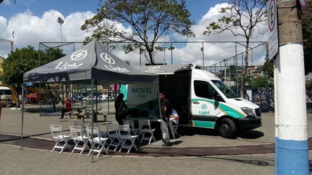 Light oferece agência móvel para atendimento em cinco cidades do Rio de Janeiro