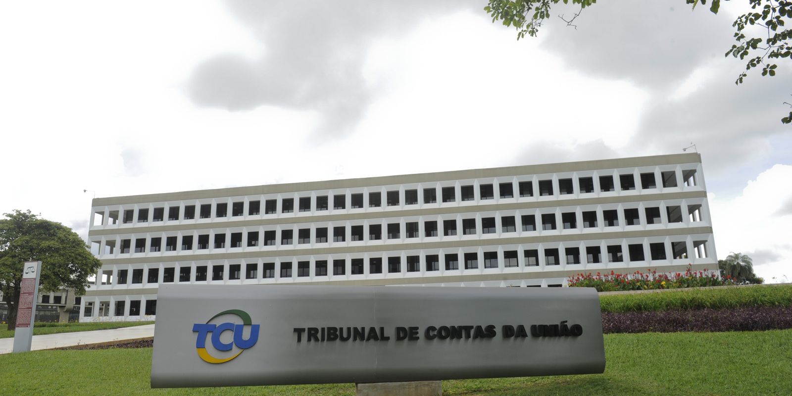 TCU divulga lista de gestores com contas irregulares impedidos de disputar eleições