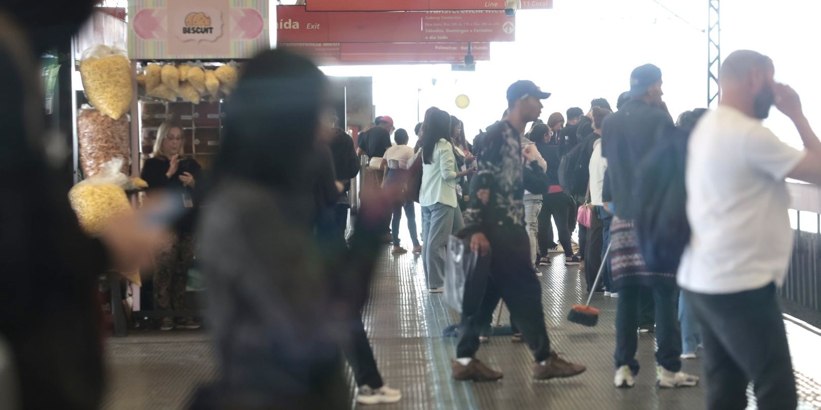 Greve dos trabalhadores da CPTM continua nas linhas 11, 12 e 13