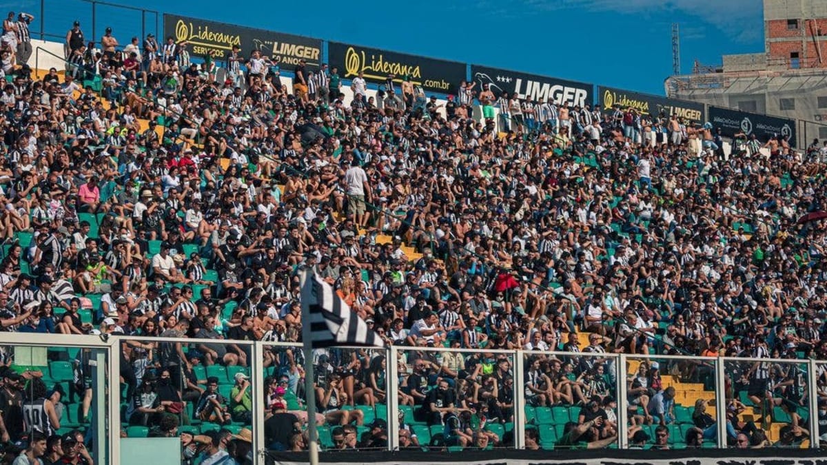 Figueirense esgota 5 mil ingressos gratuitos para jogo em Santa Catarina
