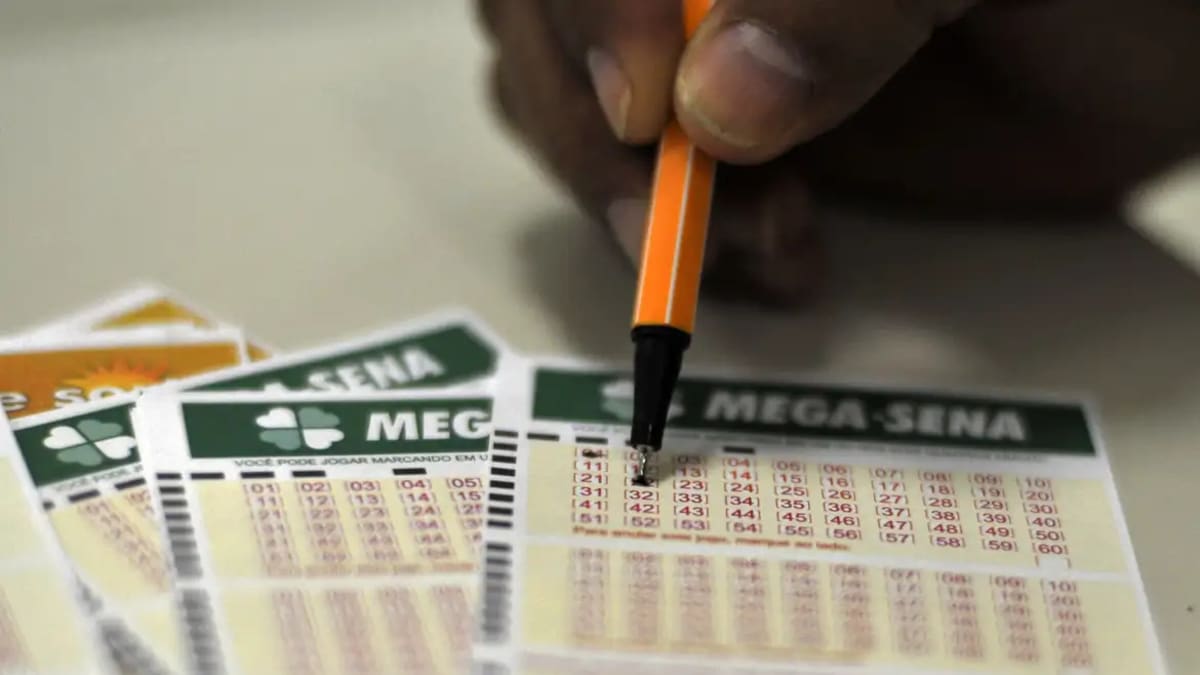 Mega-Sena acumula e prêmio pode chegar a R$ 150 milhões no próximo sorteio