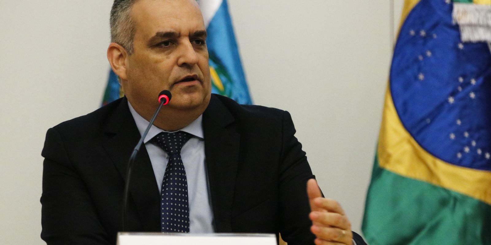 Alfredo Gaspar é vice de Flávio Bolsonaro na disputa presidencial
