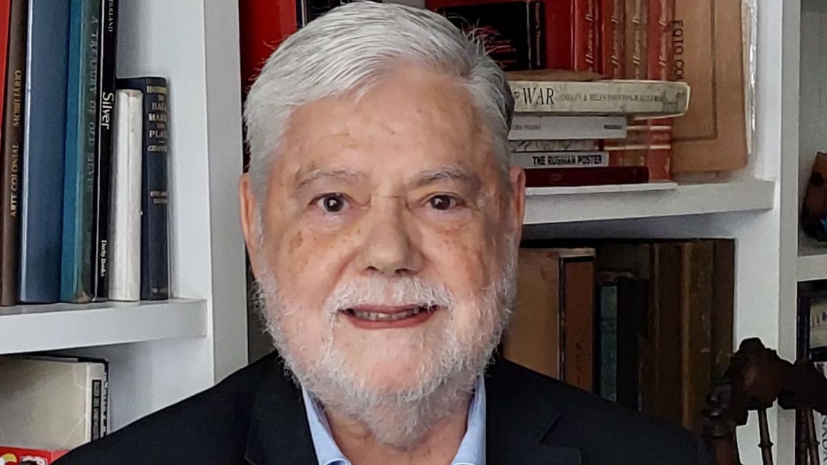 Economista Tito Ryff morre aos 82 anos no Rio de Janeiro