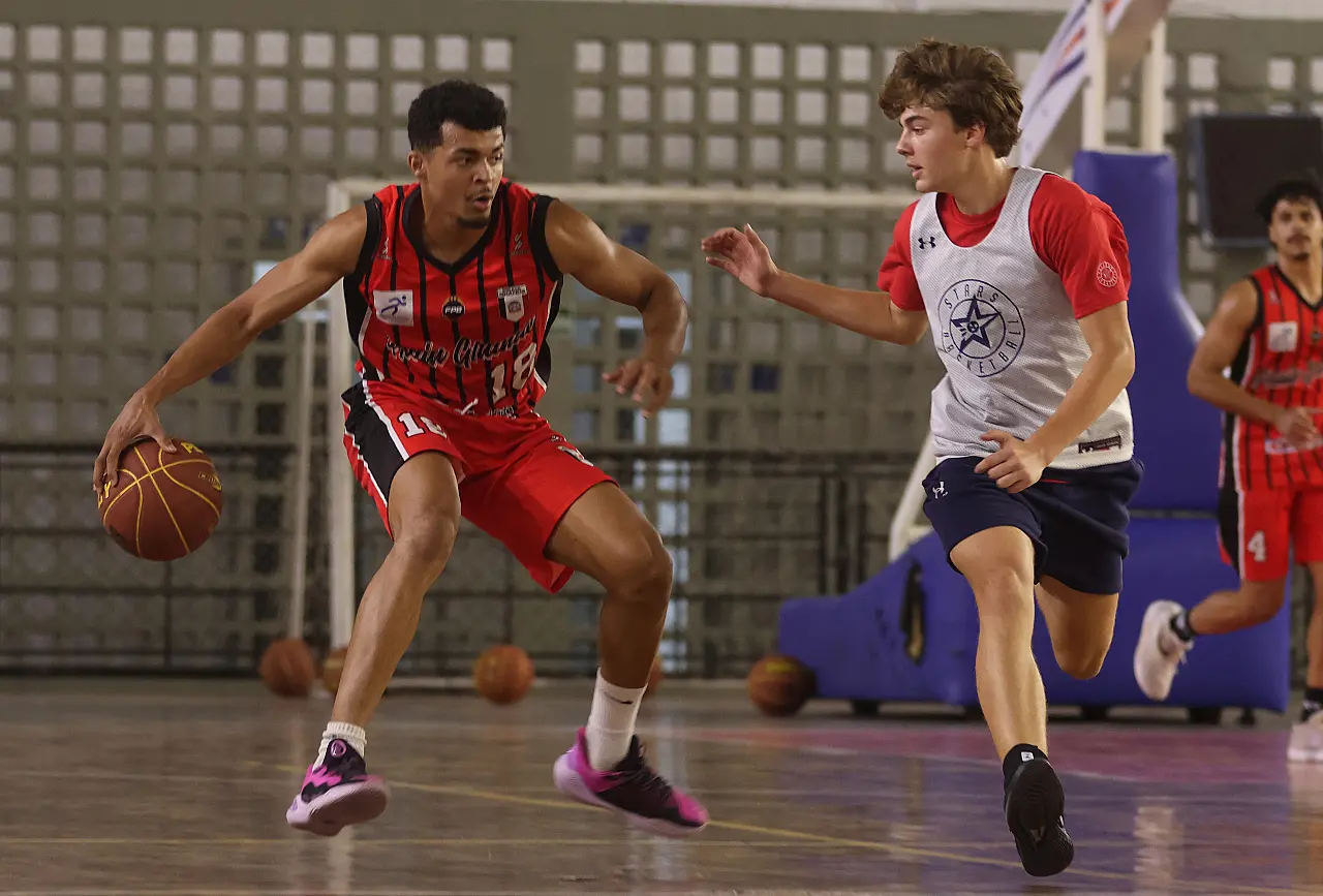 Basquete em Praia Grande reúne público expressivo e destaca intercâmbio com equipe internacional