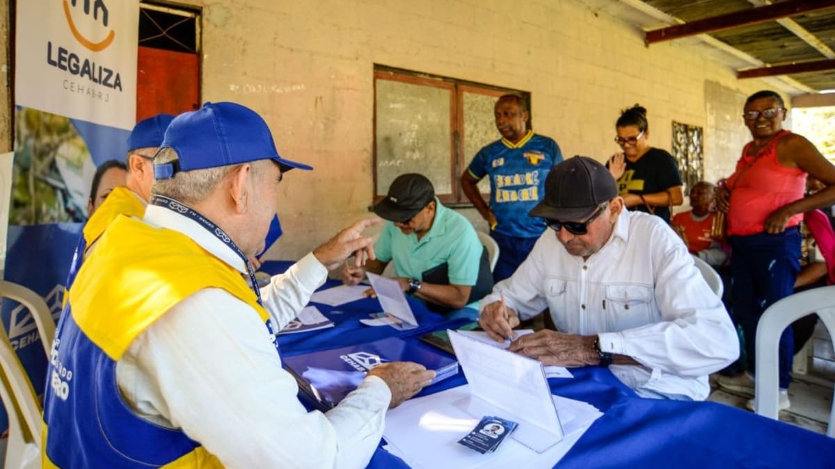 Programa Legaliza entrega 254 certidões no Rio de Janeiro e Nova Iguaçu